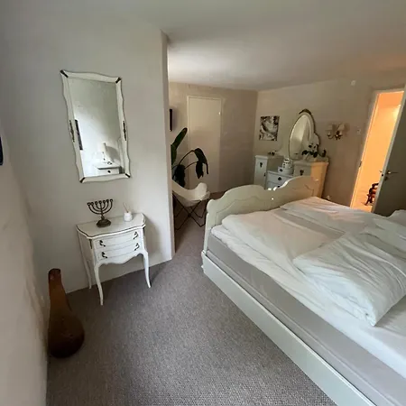 Bed & Breakfast Winding